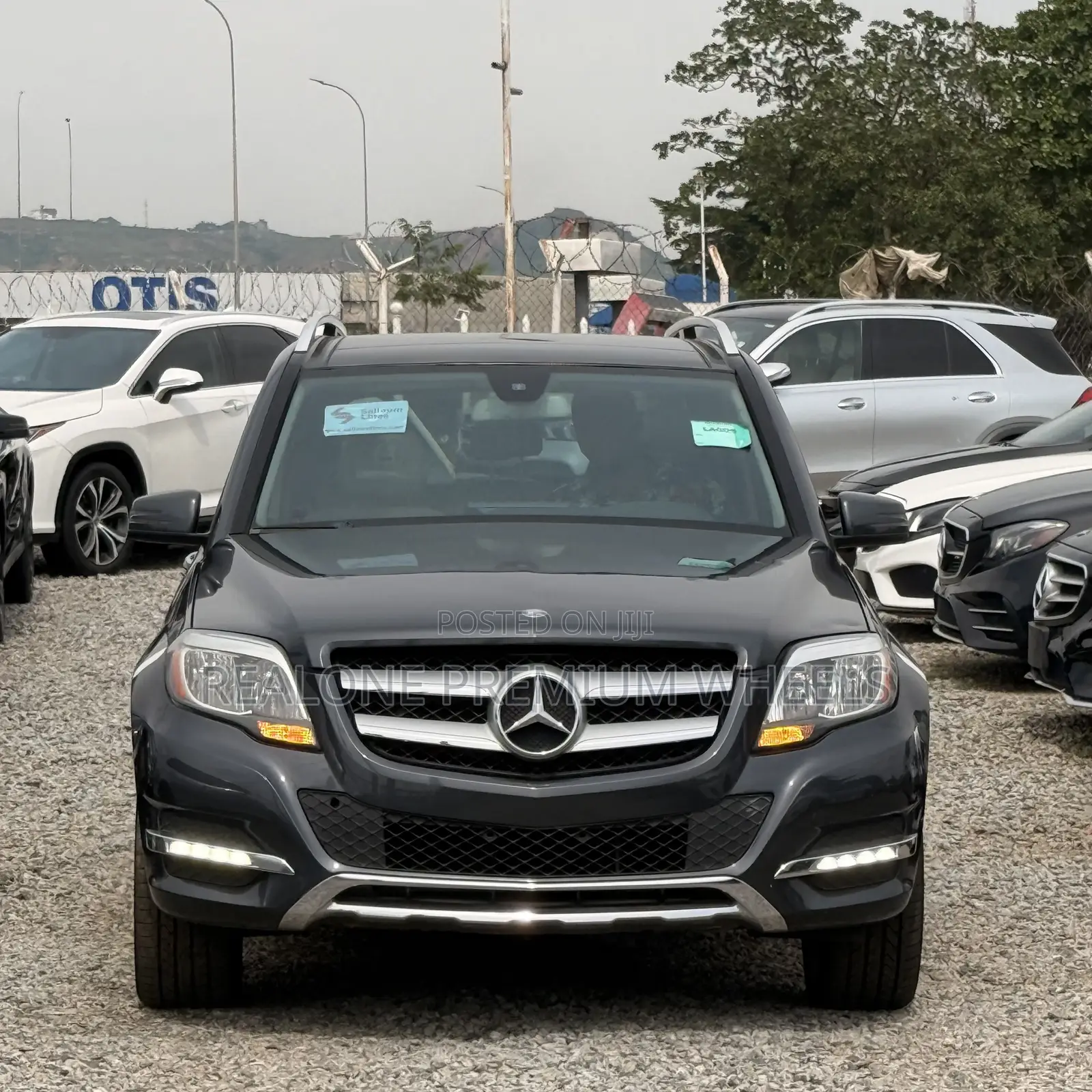 Mercedes-Benz GLK-Class 350 2014 Gray