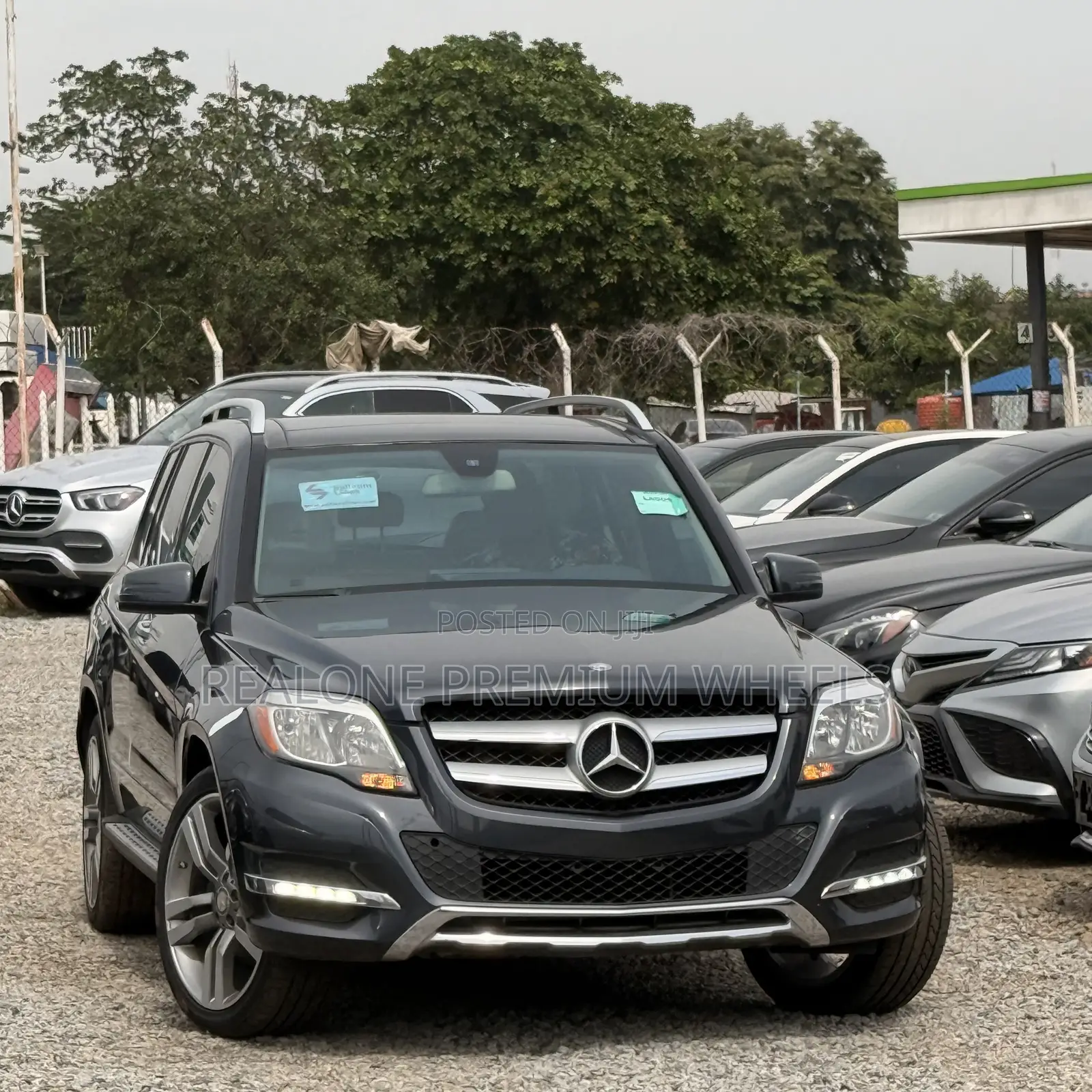 Mercedes-Benz GLK-Class 350 2014 Gray