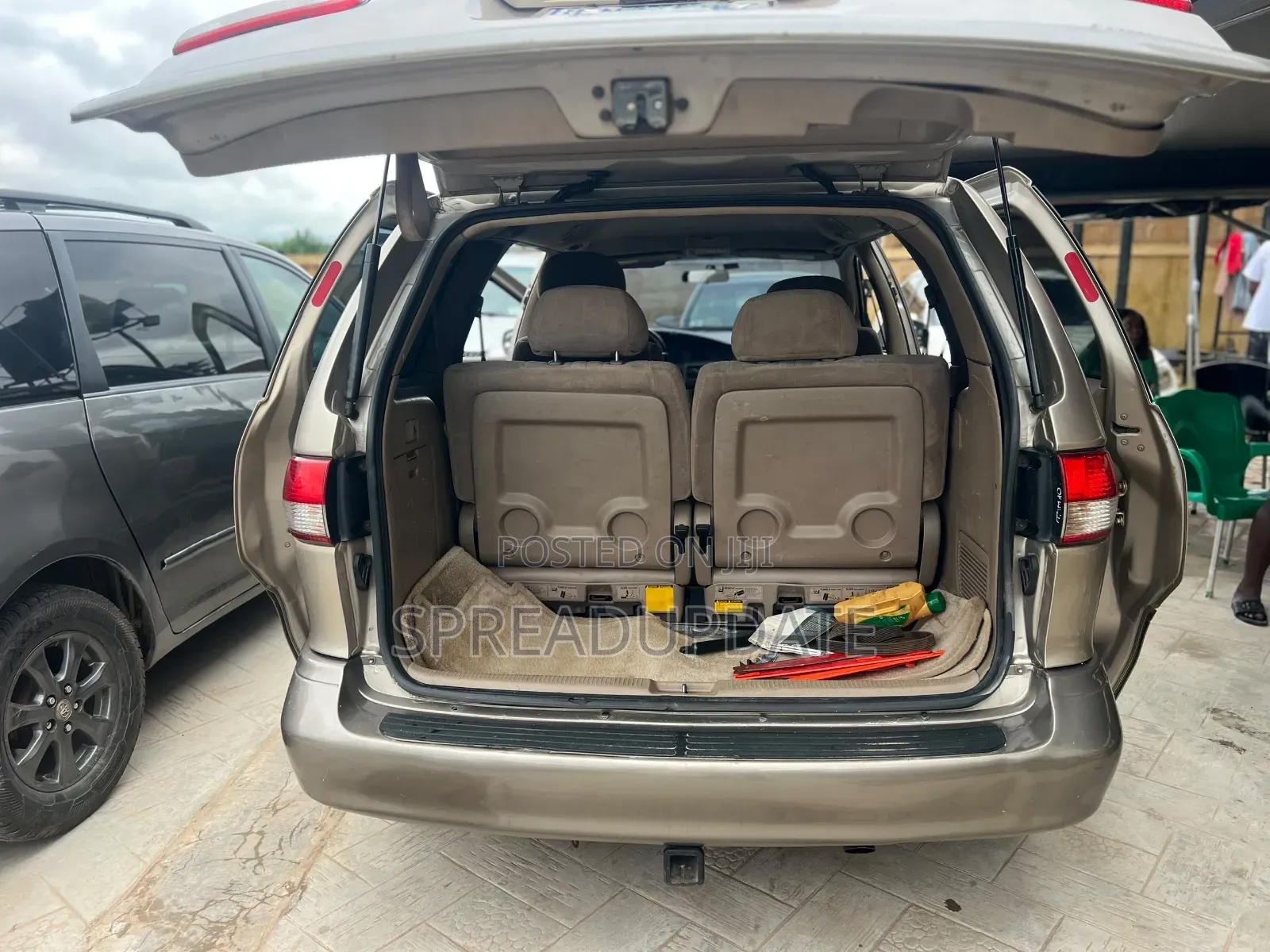 Toyota Sienna 2003 Gold