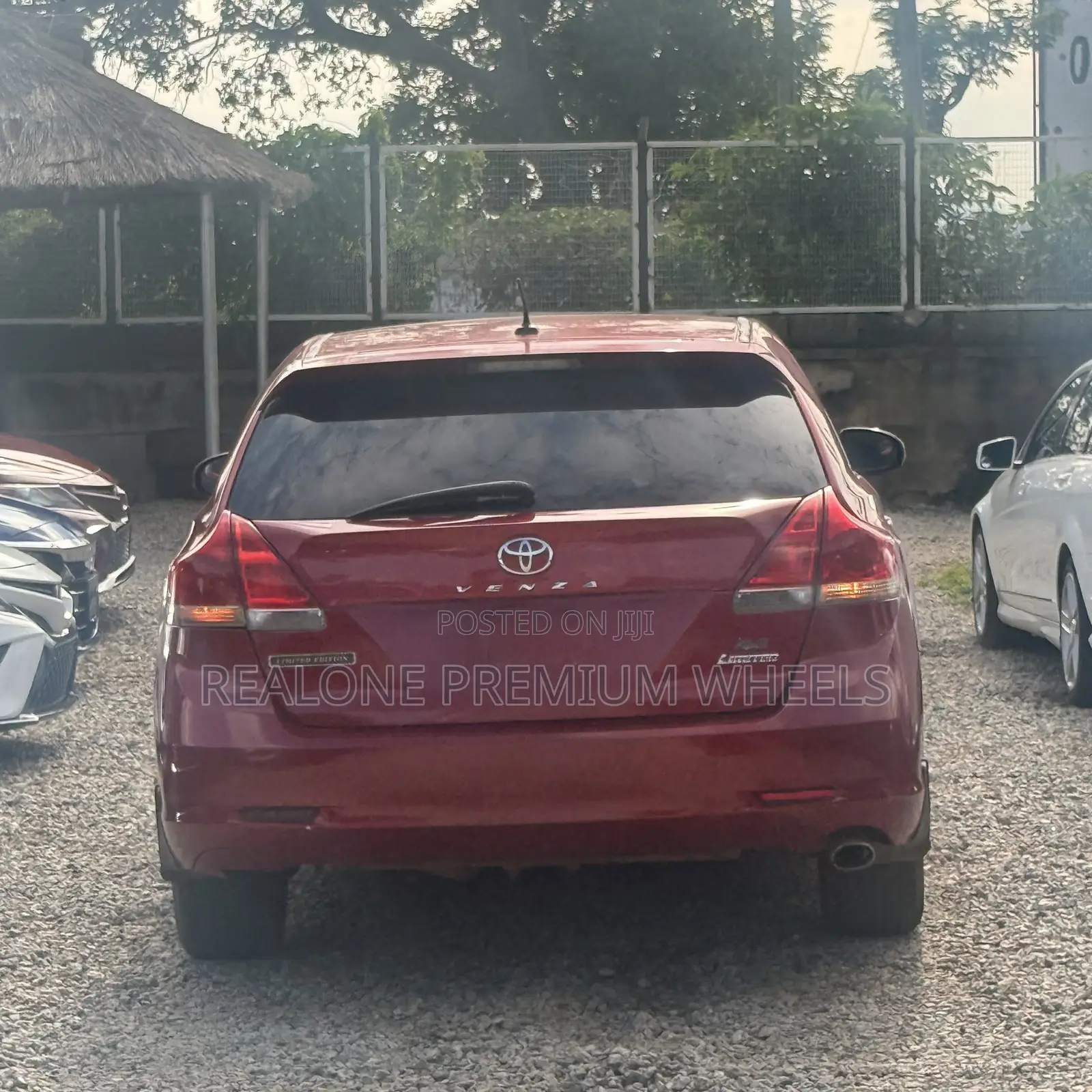 Toyota Venza XLE 2011 Red