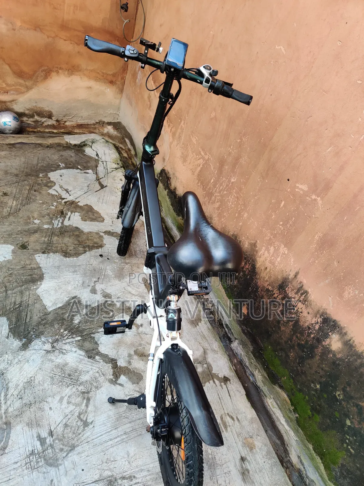 Tokunbor 36 Volts Electric Bicycle