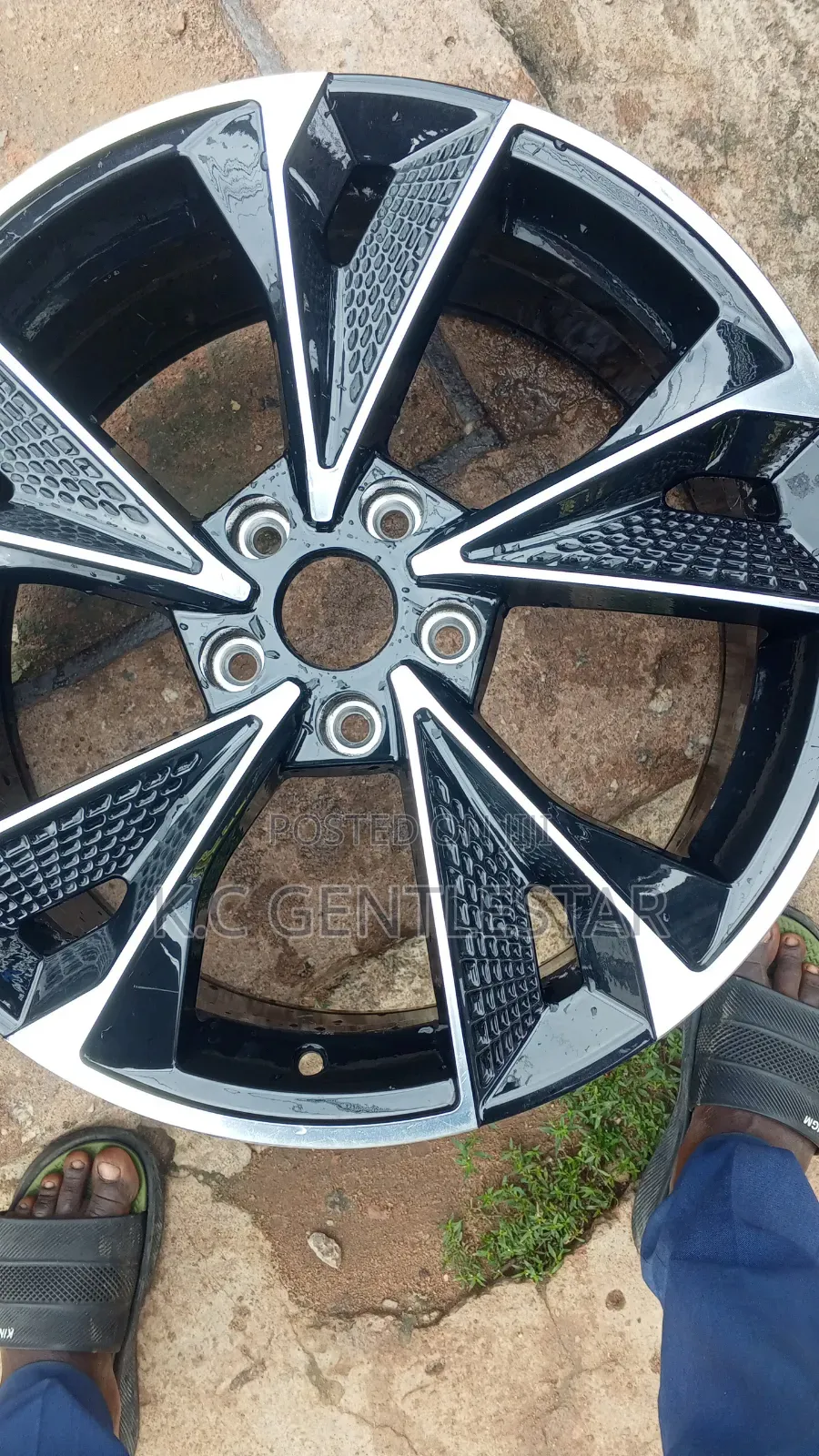 Brand New 18 Alloy Rim for All Cars and SUV
