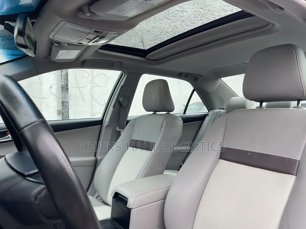 Toyota Camry XLE 4dr Sedan (2.5L 4cyl 6A) 2012 Silver