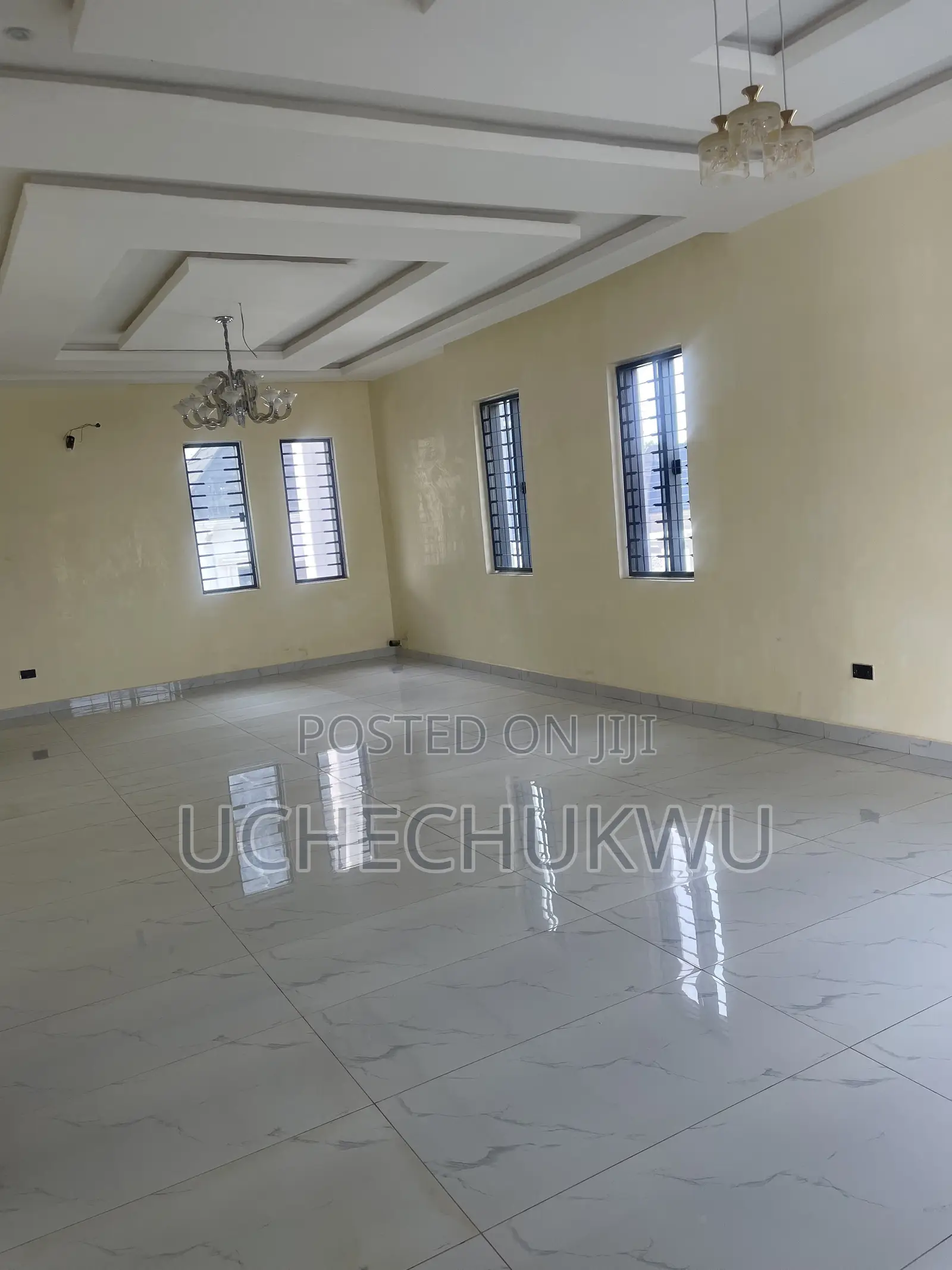 6bdrm Penthouse in Fapline Estate, Dakwo District for sale