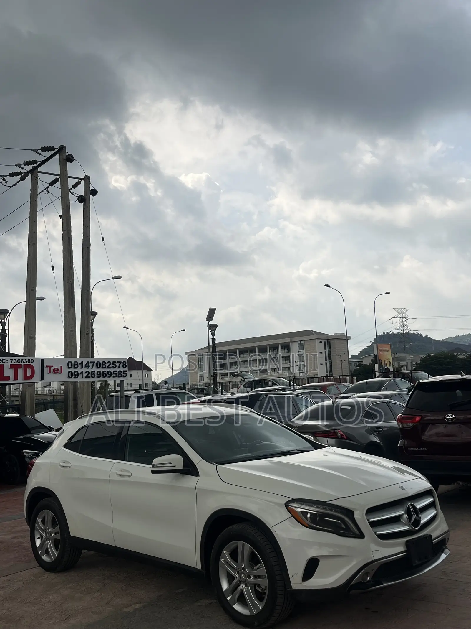 Mercedes-Benz GLA 250 2015 White