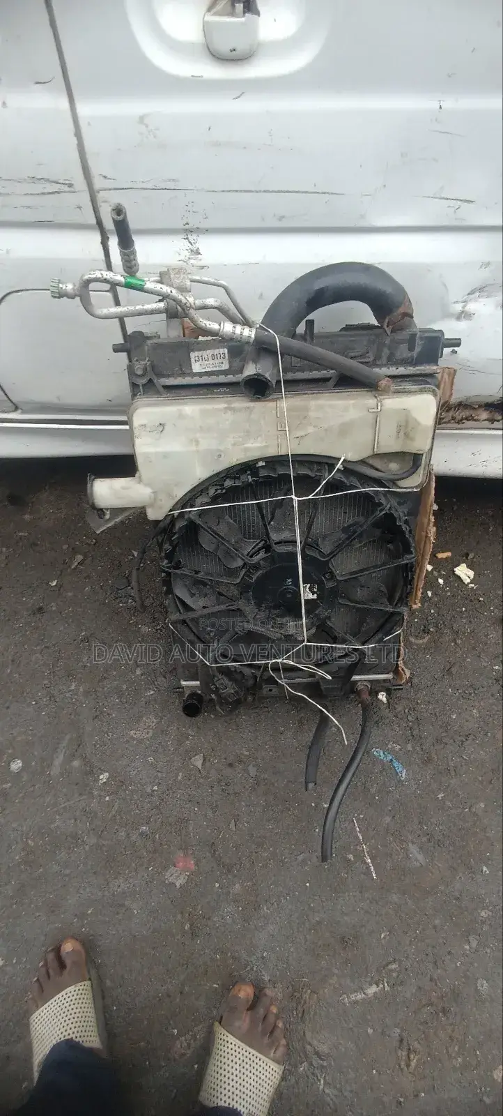 This Hyundai Elantra 2014 Radiator Fan and AC Condenser