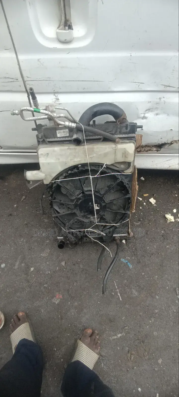 This Hyundai Elantra 2014 Radiator Fan and AC Condenser