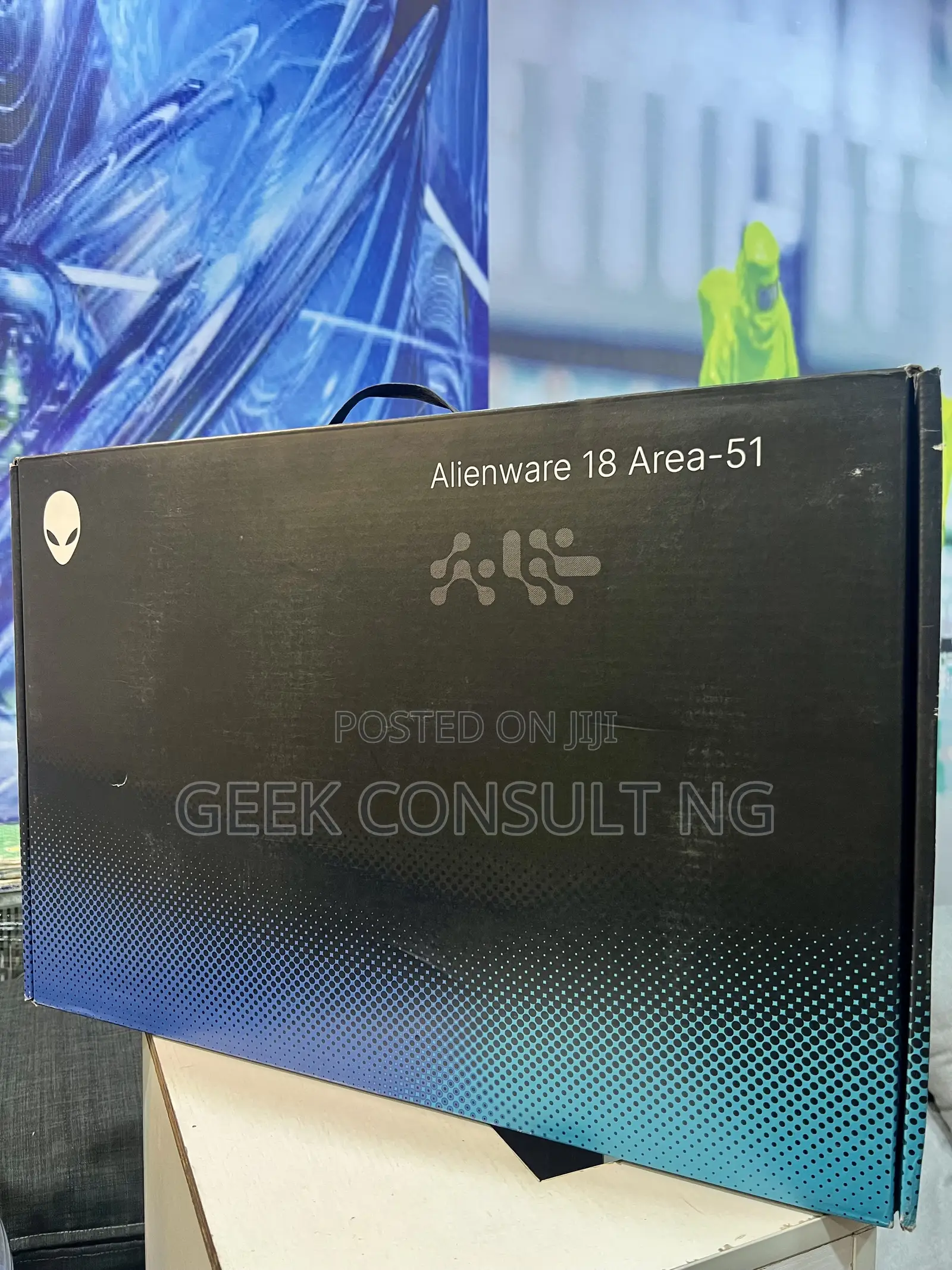 New Laptop Alienware 18 Area-51 32GB Intel Core Ultra 9 SSD 1T