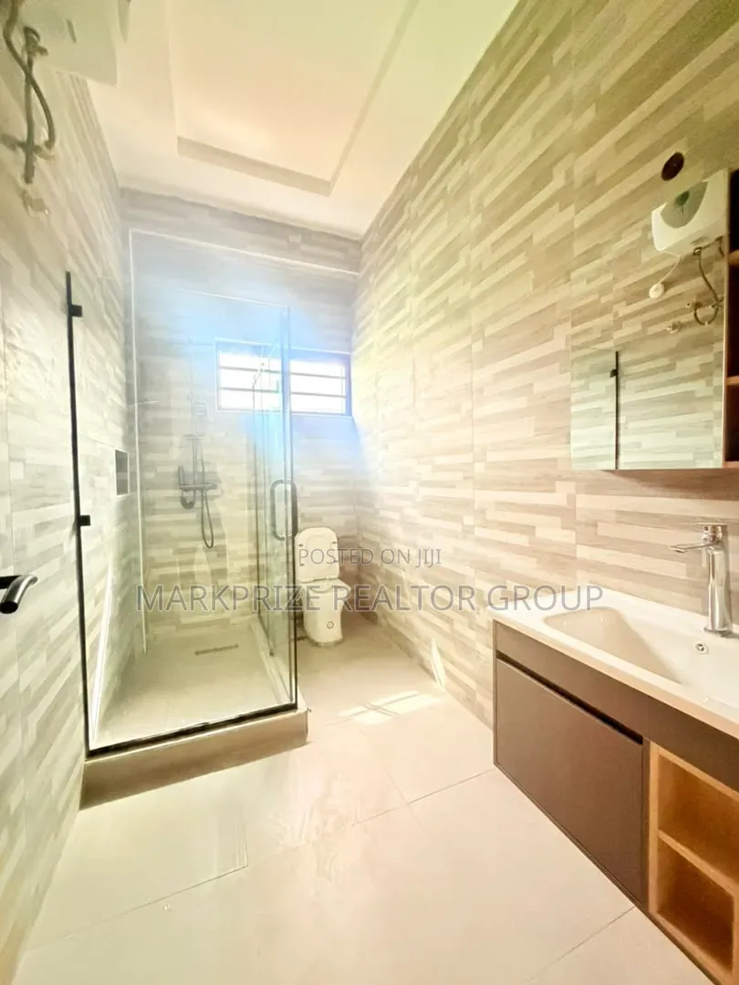 4bdrm Duplex in Magodo Phase 2 for sale