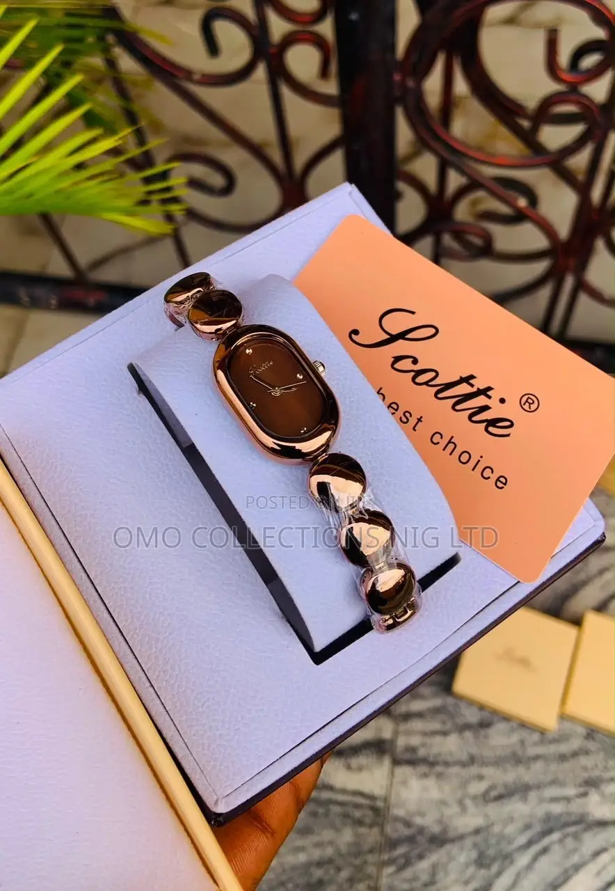 Original Scottie Ladies Chain Watch – Fully Boxed and Bag