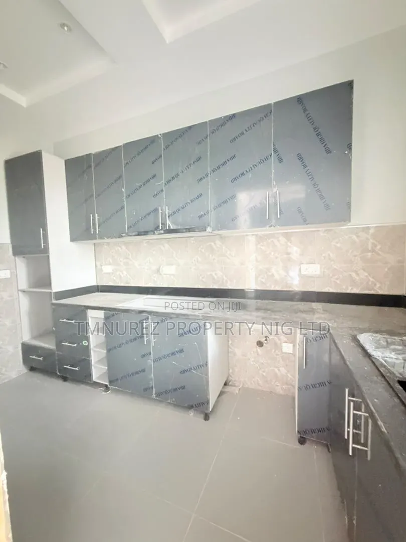 2bdrm Apartment in Anthony Village for sale