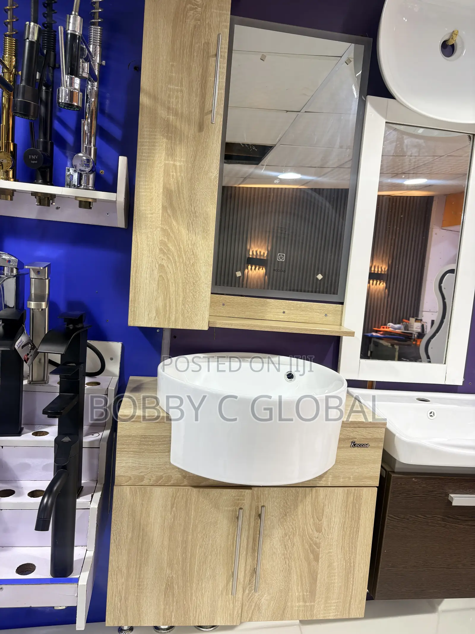 Modern White Countertop Wash Hand Basin With Vanity Cabinet Mirror