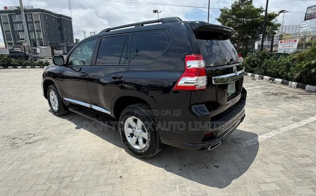 Toyota Land Cruiser Prado 2.7 VVT-i 2016 Black