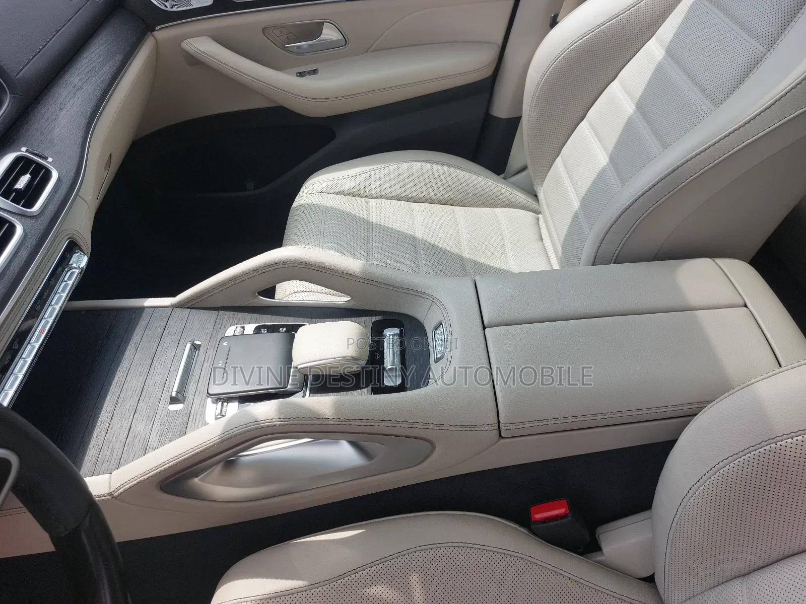 Mercedes-Benz GLE-Class 2020 White