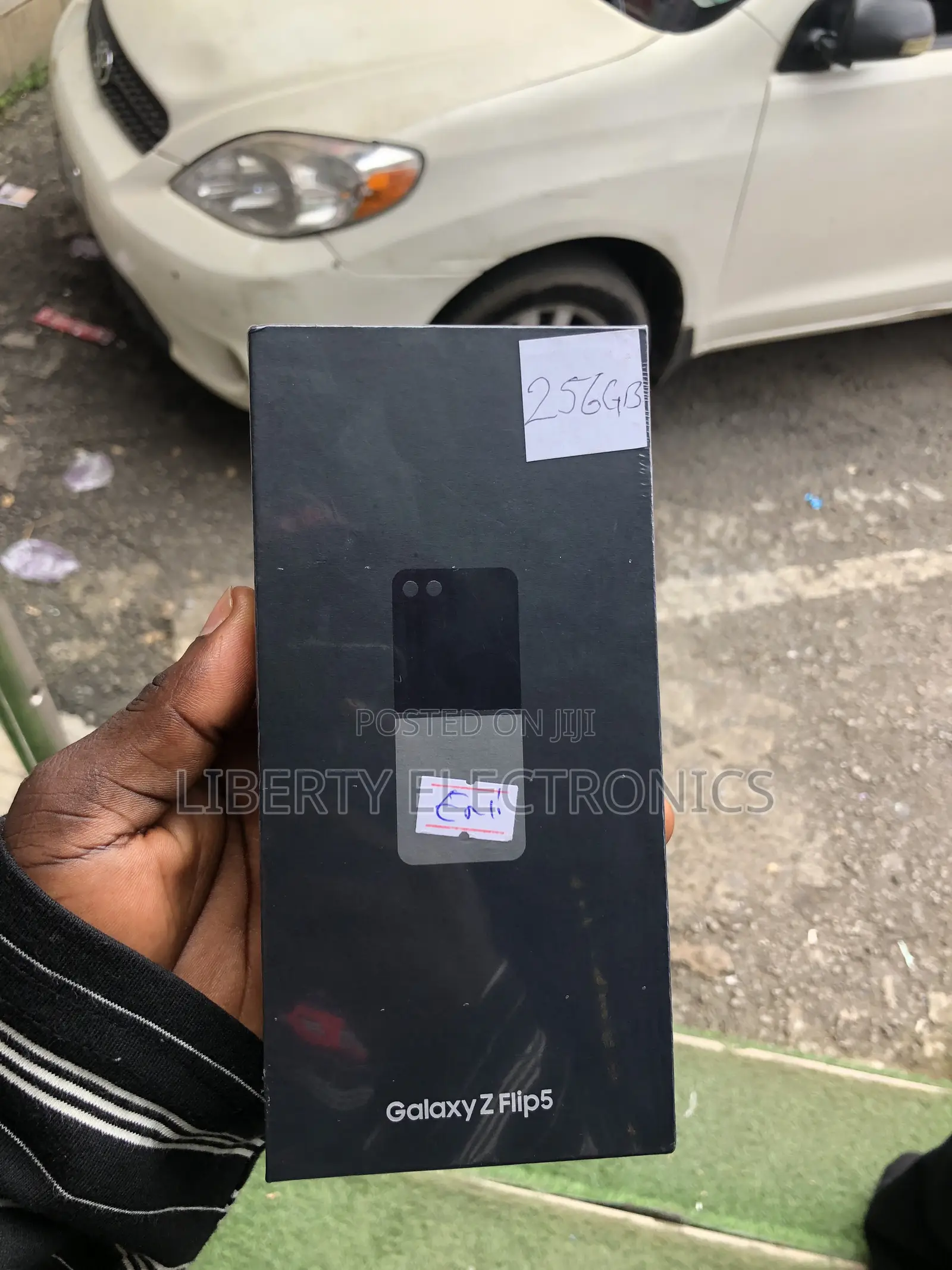 New Samsung Galaxy Z Flip 5 256 GB Black