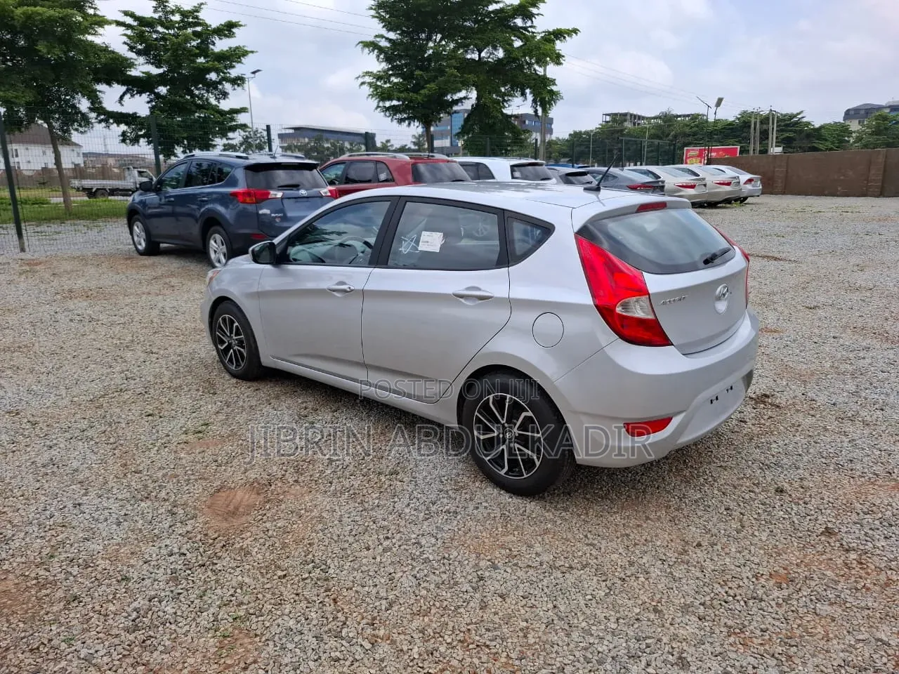 Hyundai Accent SE Hatchback 2017 Silver