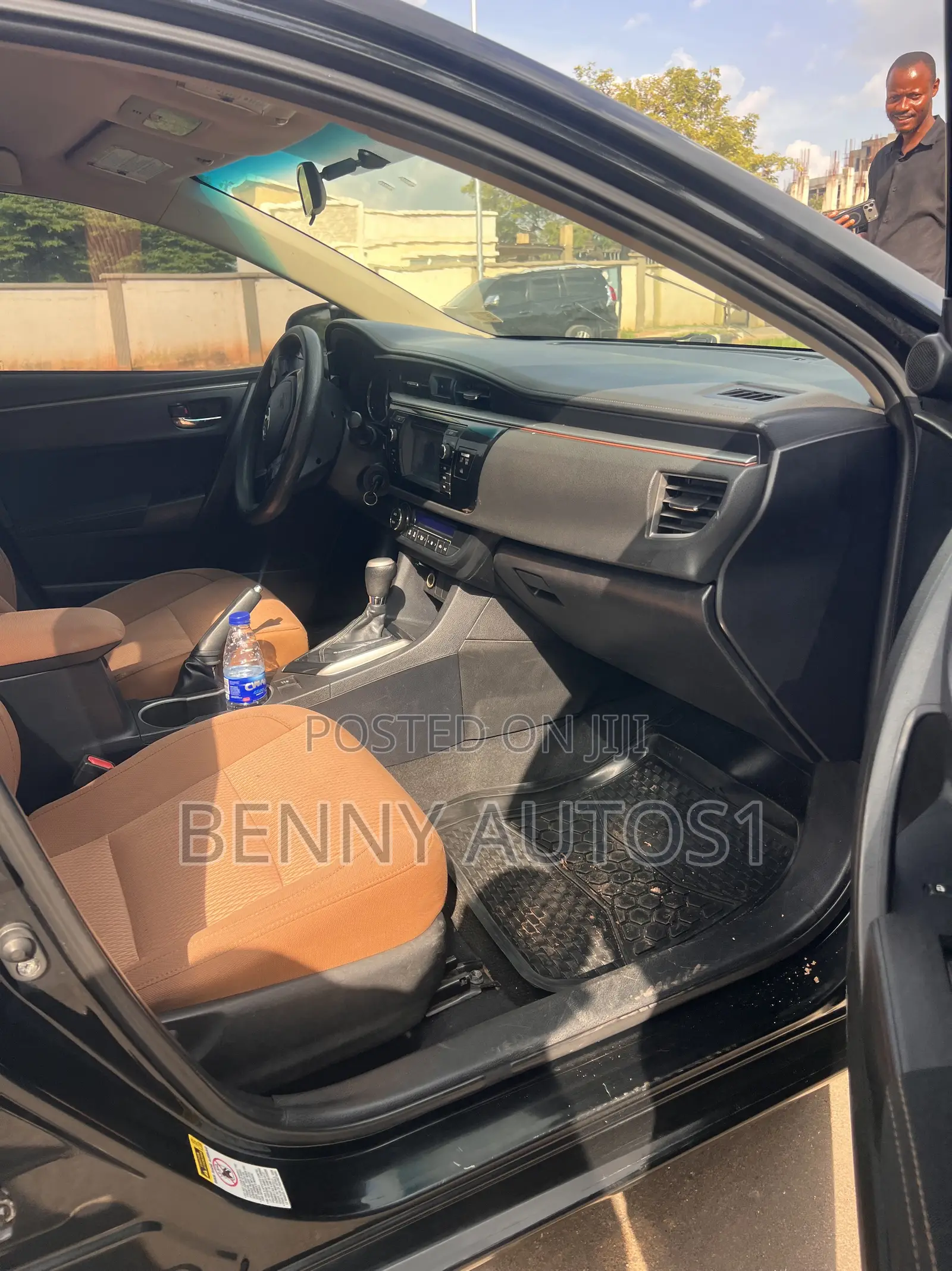 Toyota Corolla S 4dr Sedan (1.8L 4cyl CVT) 2016 Black