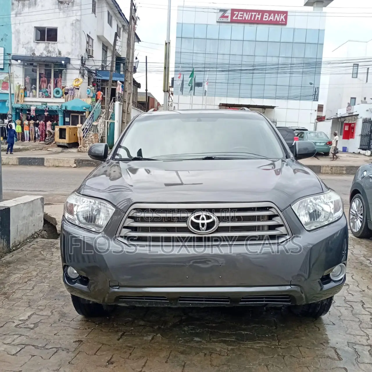 Toyota Highlander SE 2010 Gray