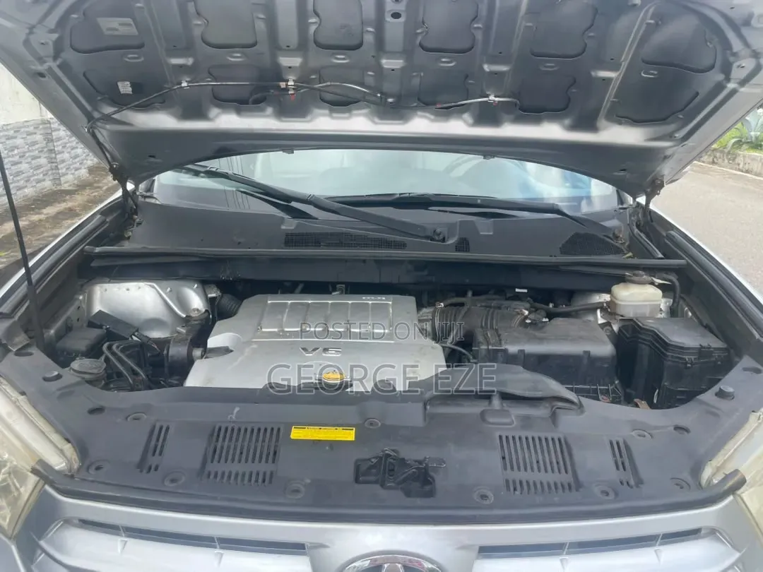 Toyota Highlander 2009 Silver