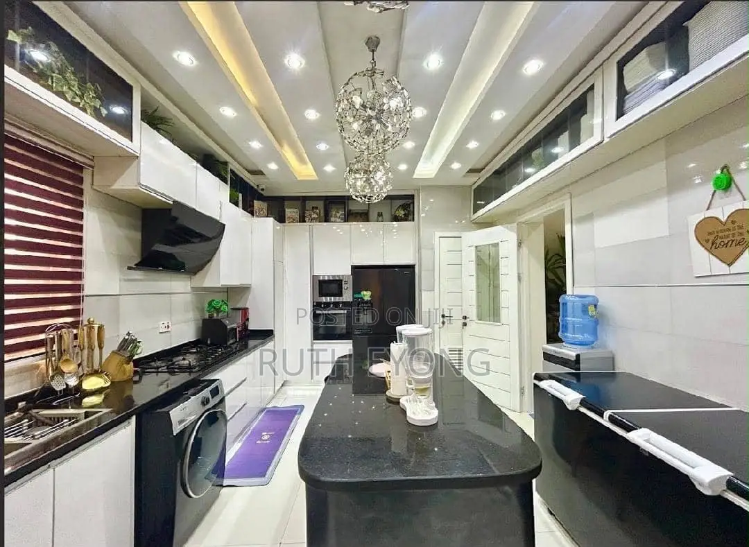 Furnished 5bdrm Duplex in Ikoyi for rent