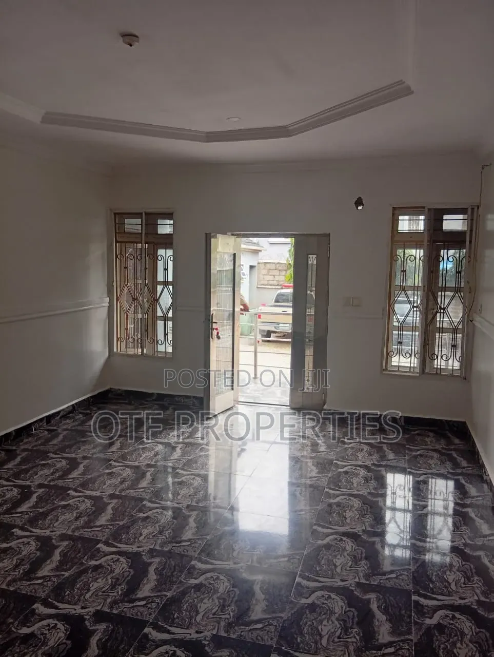 2bdrm Apartment in Fo1 Kubwa for rent