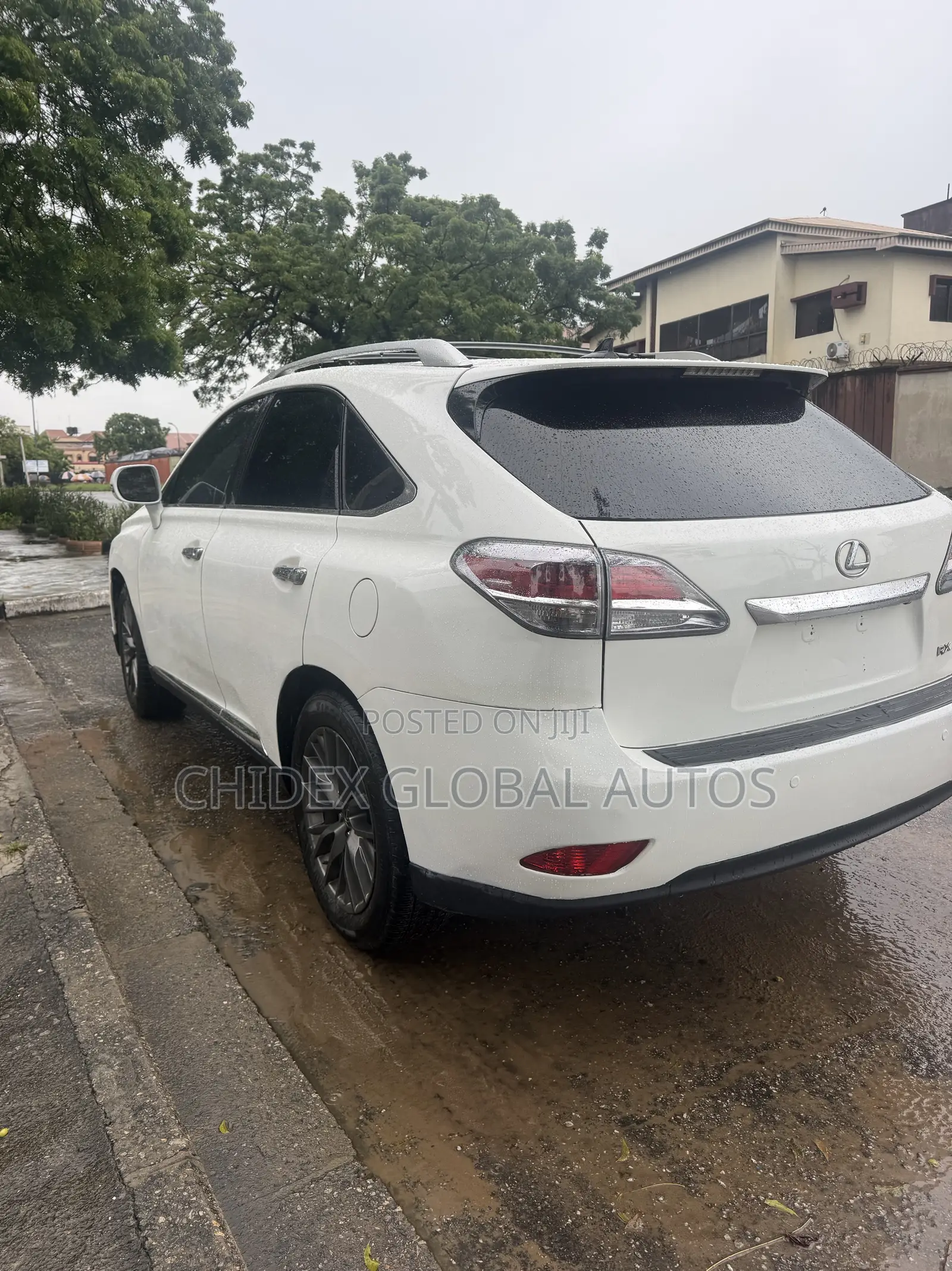 Lexus RX 350 FWD 2013 White