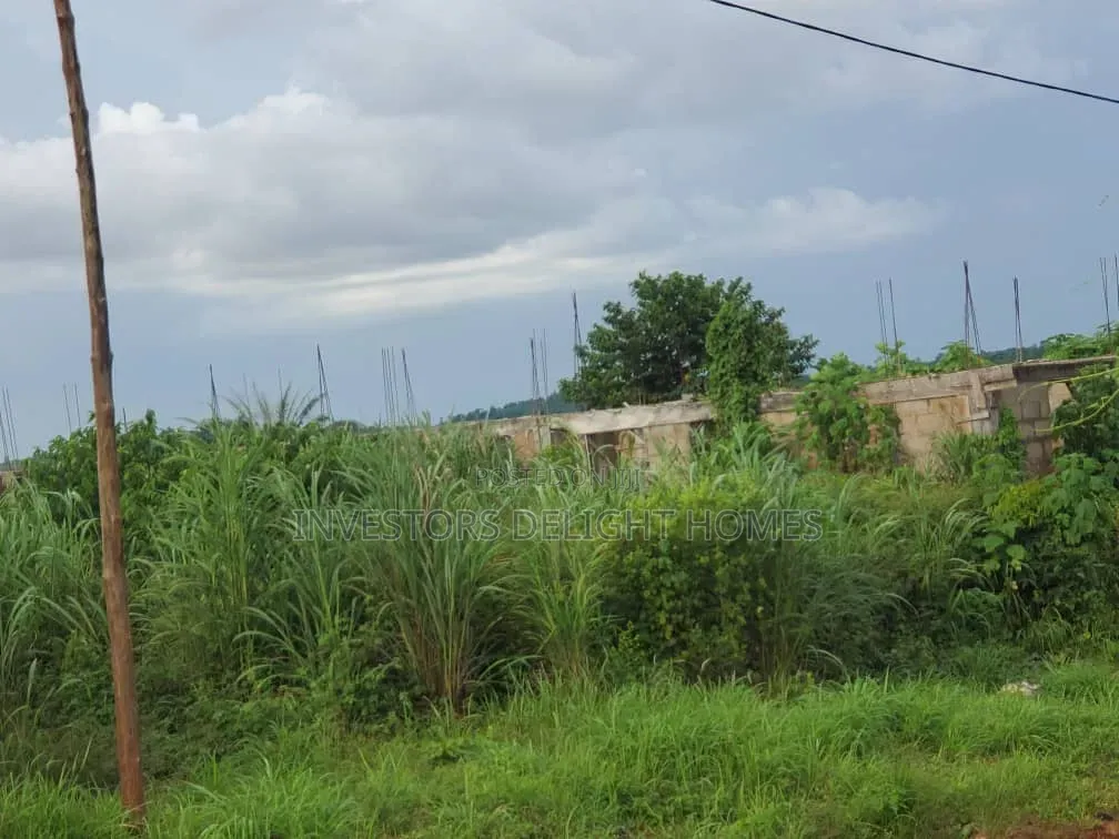 2bdrm Block of Flats in Oshimili North for sale