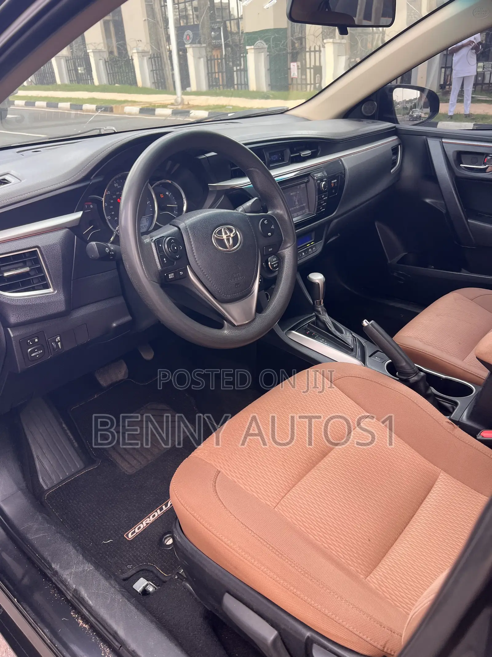 Toyota Corolla S 4dr Sedan (1.8L 4cyl CVT) 2016 Black