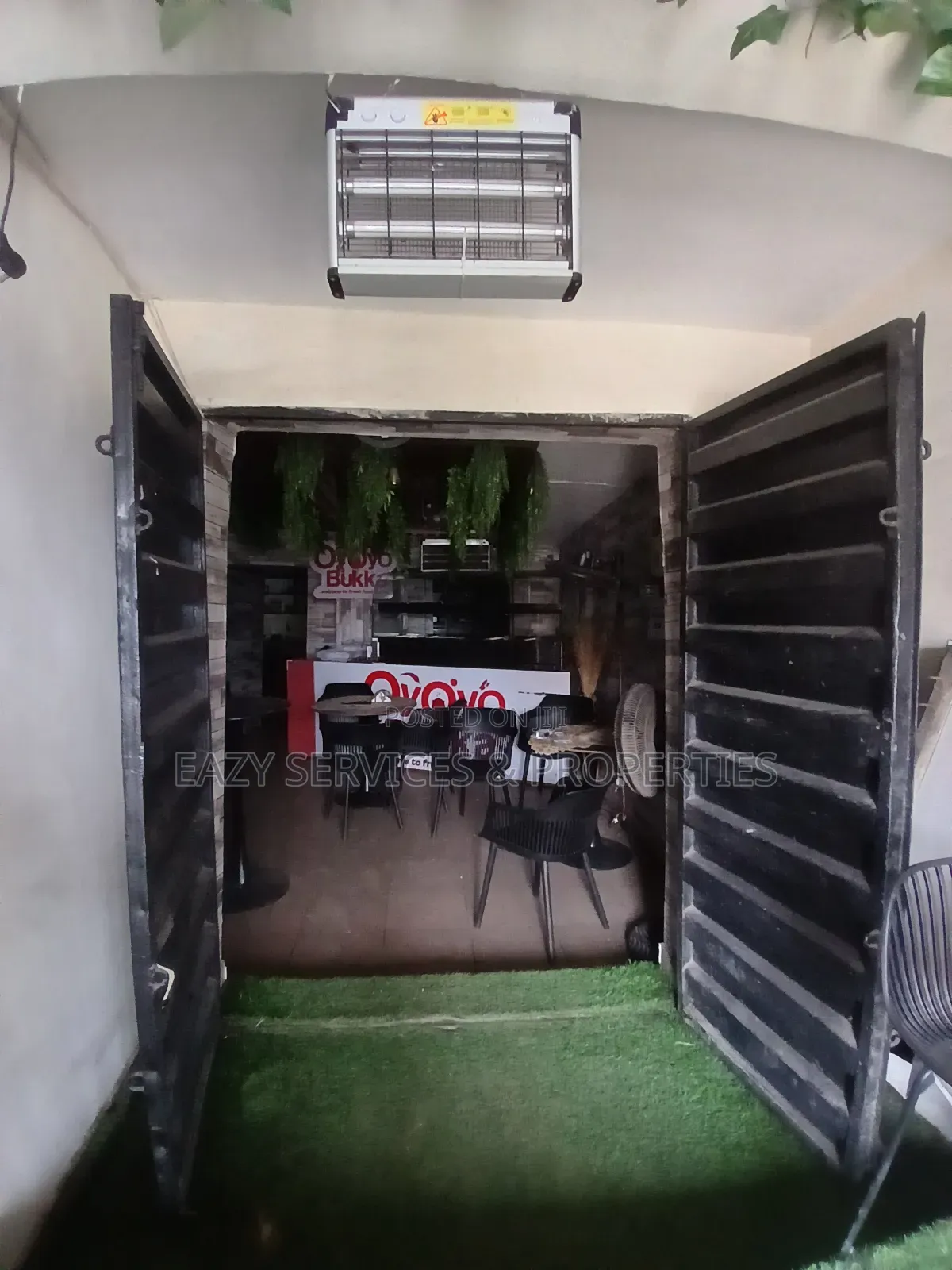 Large Commercial Space Along Ado Road, Ajah