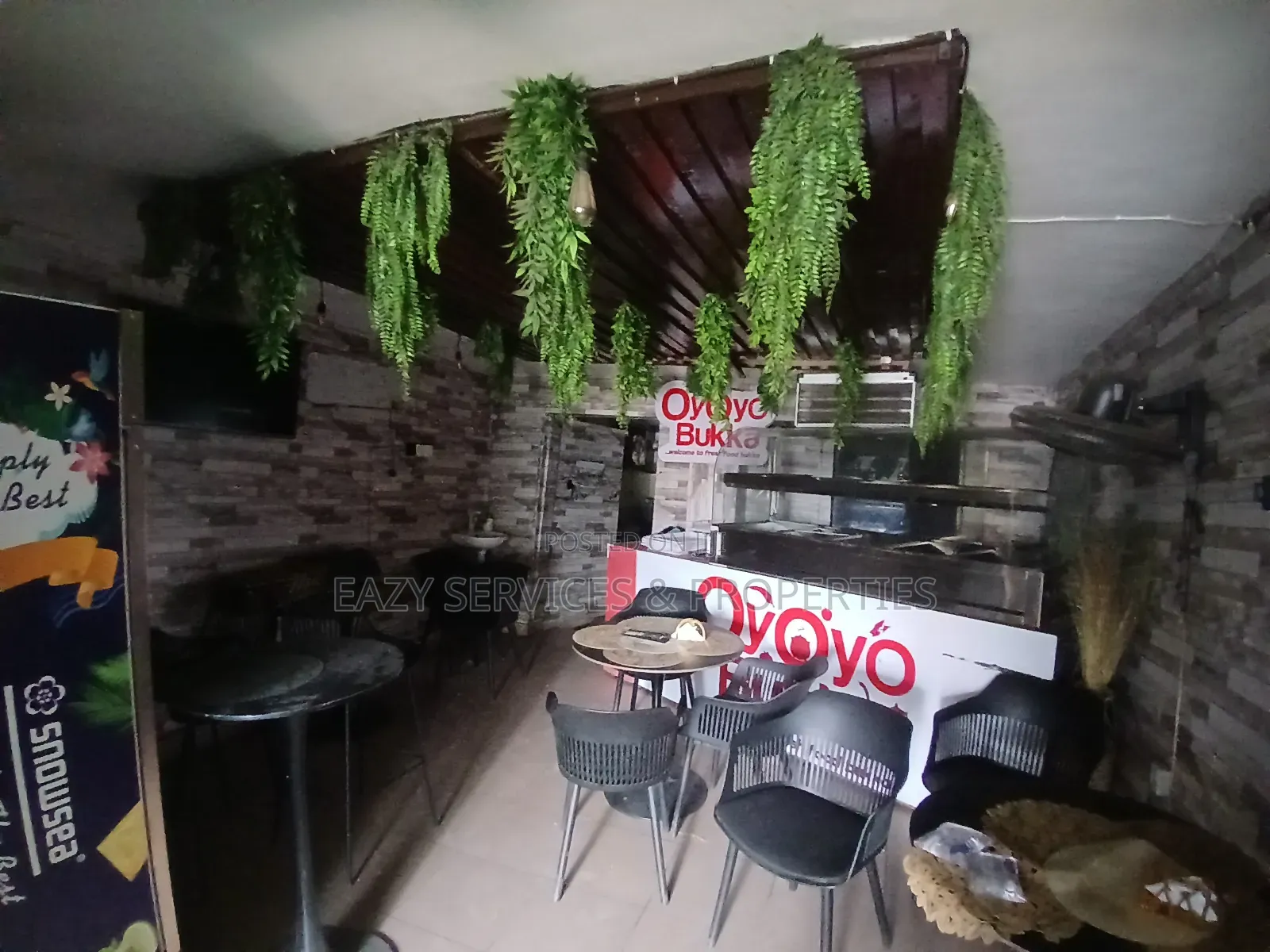 Large Commercial Space Along Ado Road, Ajah