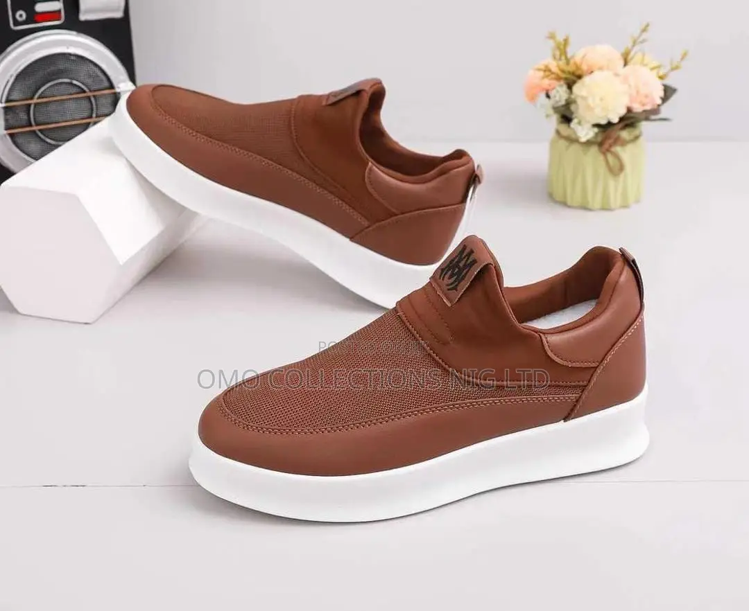 Fully Boxed Luxury AMI Men’s Slip-on Sneakers – Black, Brown Blue