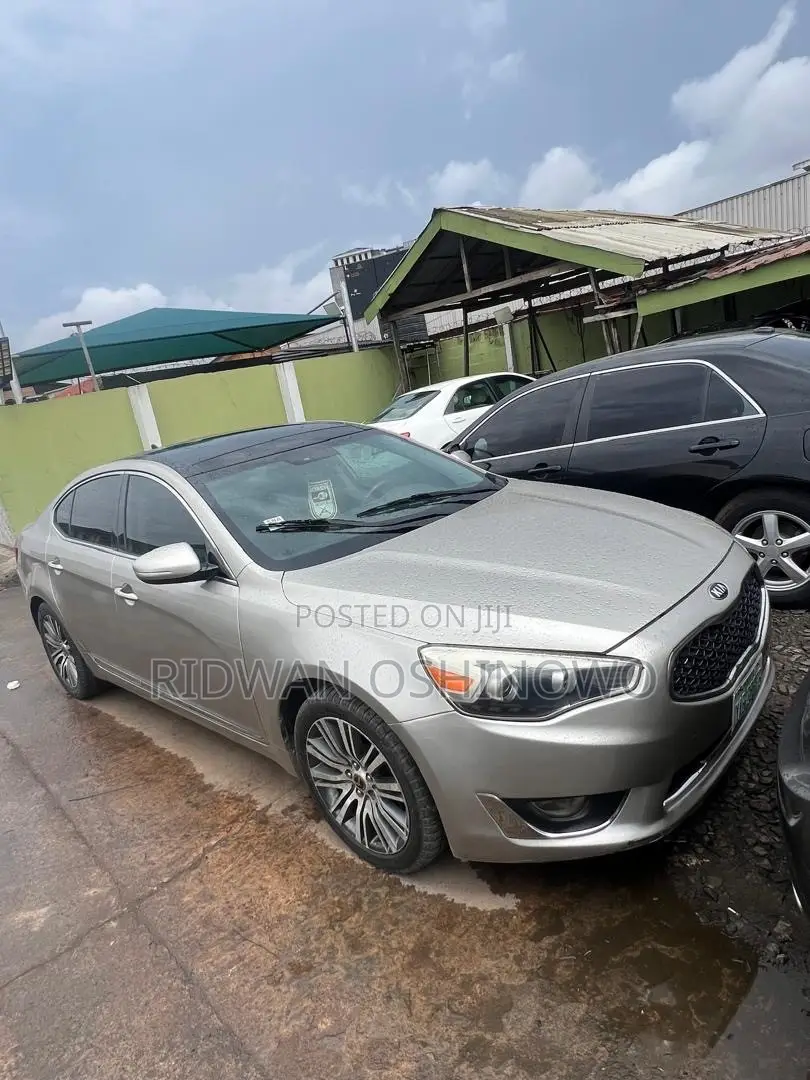 Kia Cadenza 2014 Gold