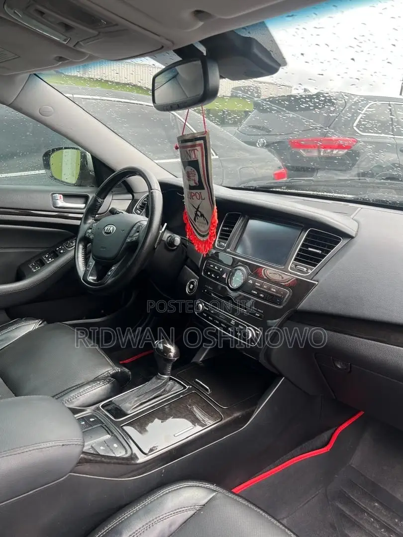Kia Cadenza 2014 Gold