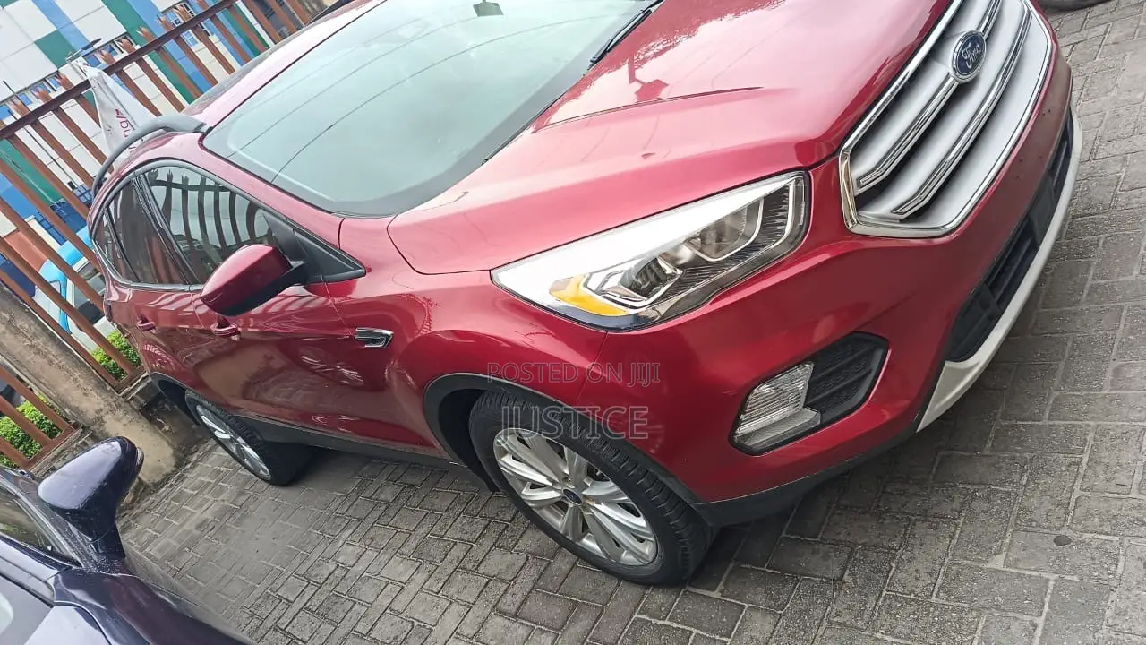 Ford Escape 2019 Red