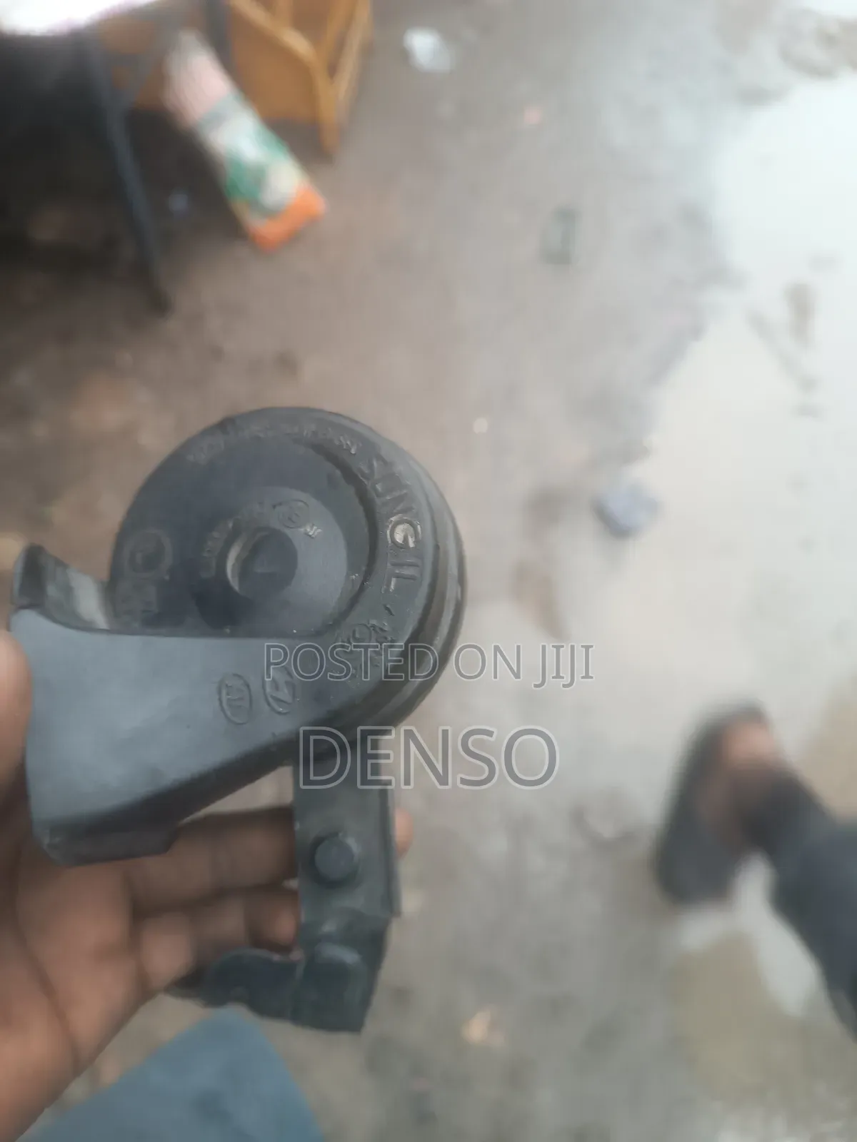 Horn Two Sets of Any Kinds of Car Most Especially Hyundai and Kia