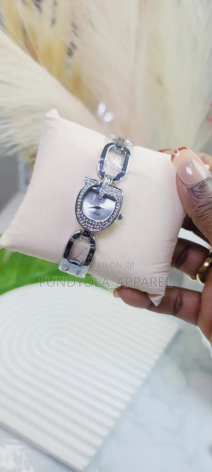 Guess Vintage Silver Chain Wristwatch
