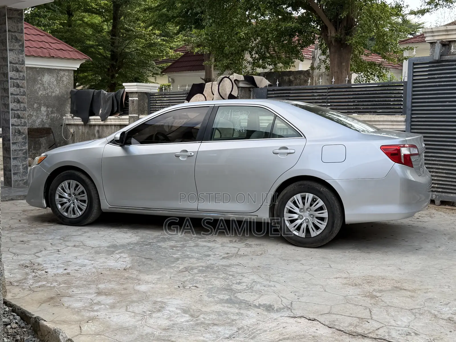 Toyota Camry 2012 Silver
