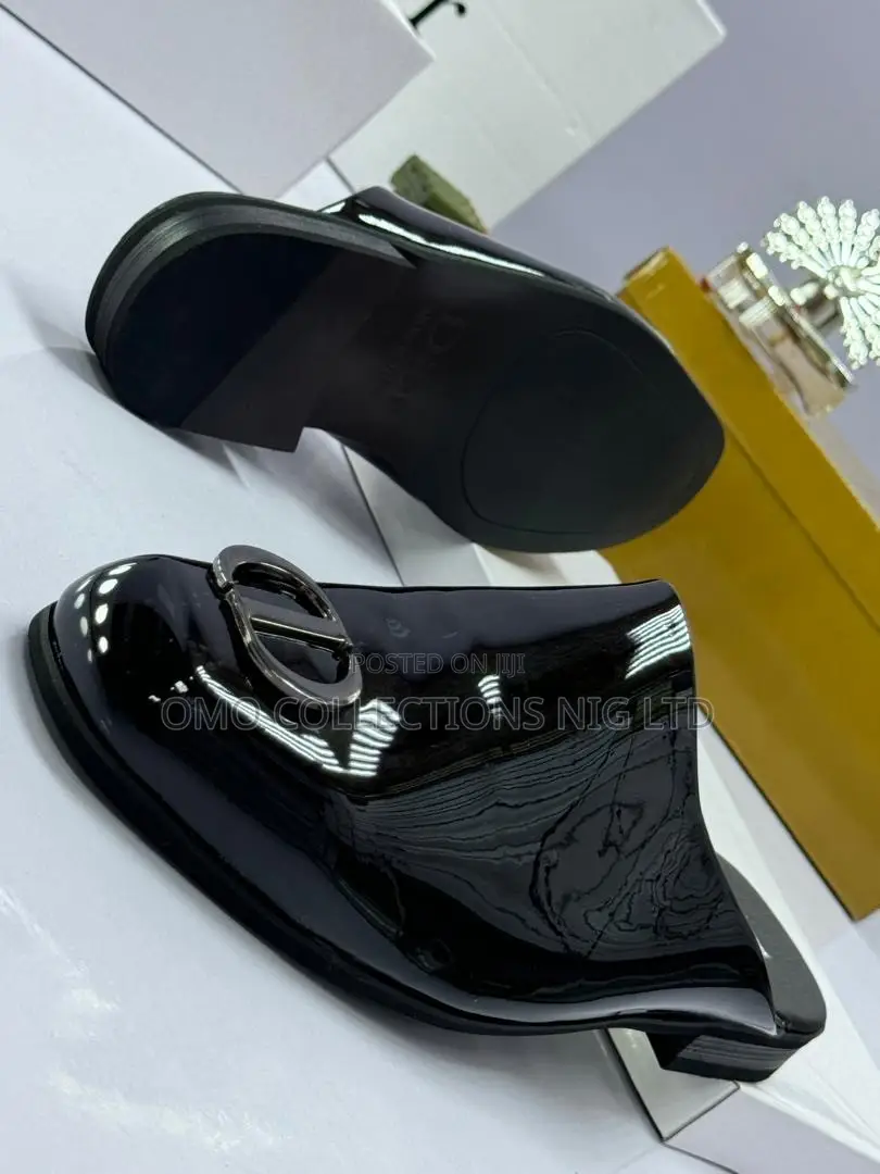 Luxury Dior Men’s Black Patent Leather Slides – Fully Boxed