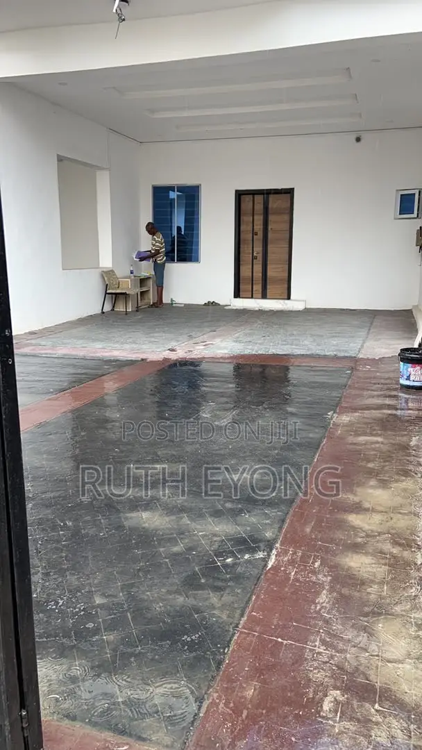 Furnished 4bdrm Townhouse/Terrace in Around Abraham for sale
