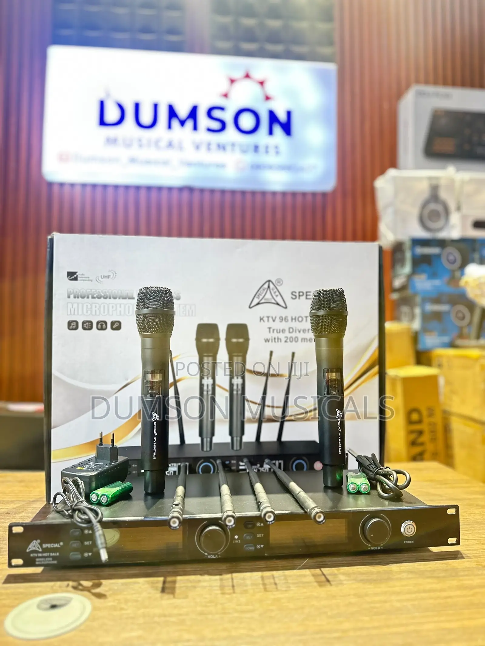 Special KTV96 Wireless Microphone System UHF