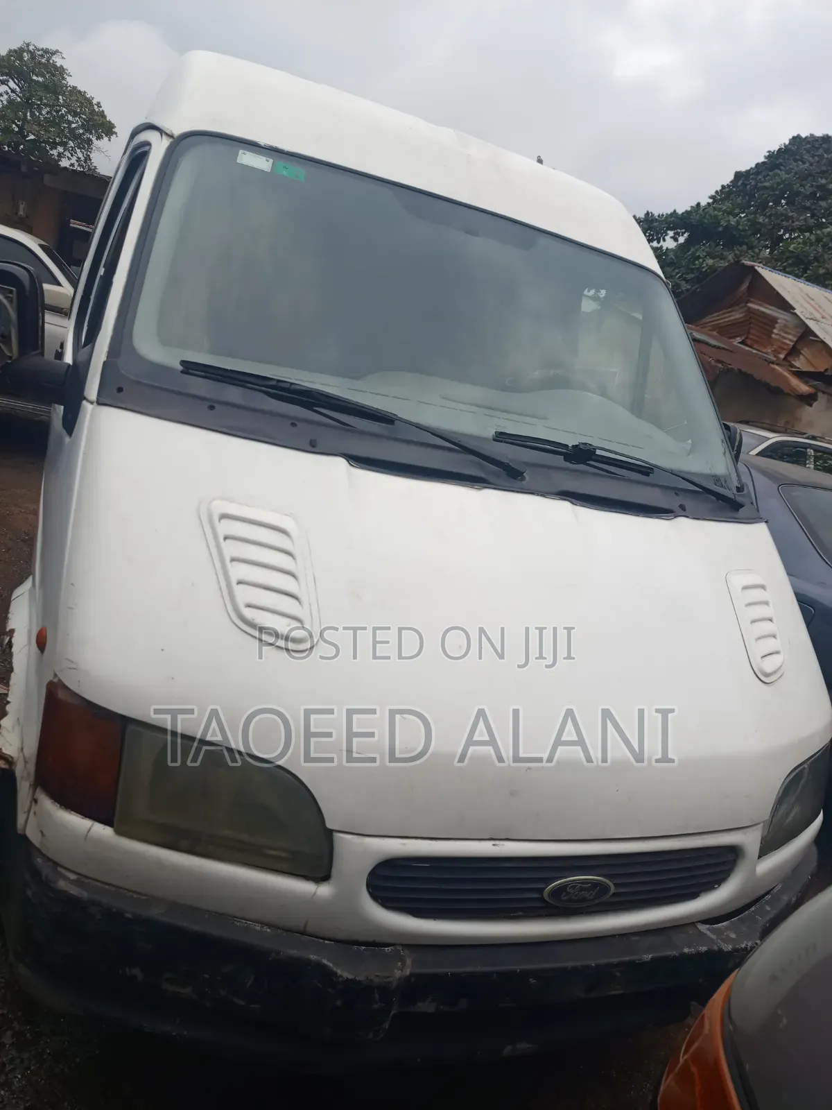 Ford Transit 2002 White