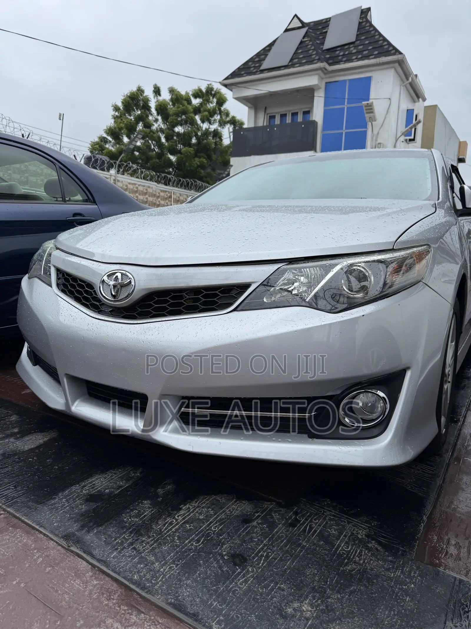 Toyota Camry SE Limited Edition 4dr Sedan (2.5L 4cyl 6A) 2012 Silver