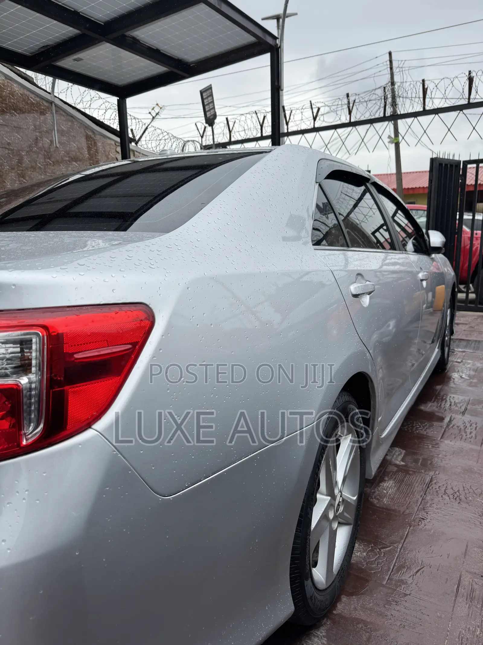 Toyota Camry SE Limited Edition 4dr Sedan (2.5L 4cyl 6A) 2012 Silver