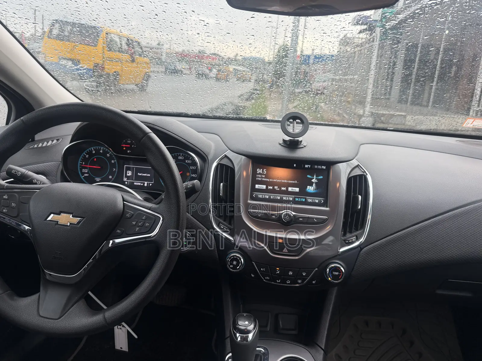 Chevrolet Cruze LT Auto Hatchback 2017 White