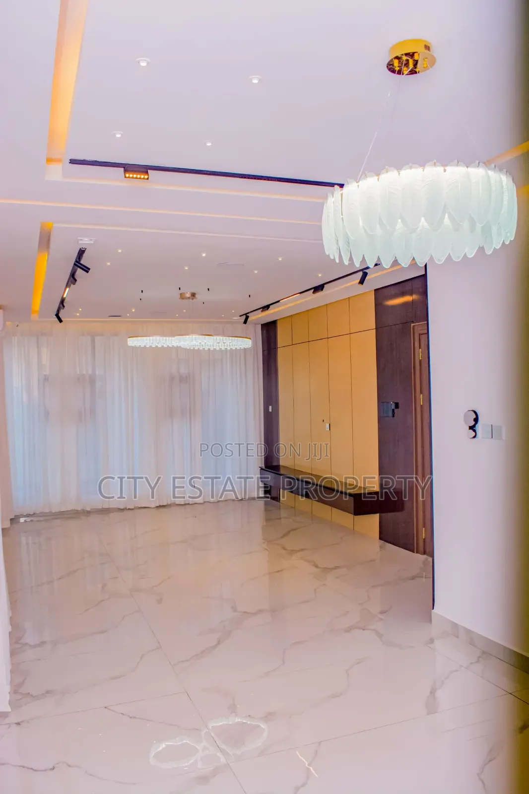 Furnished 5bdrm House in Woji Estate for sale