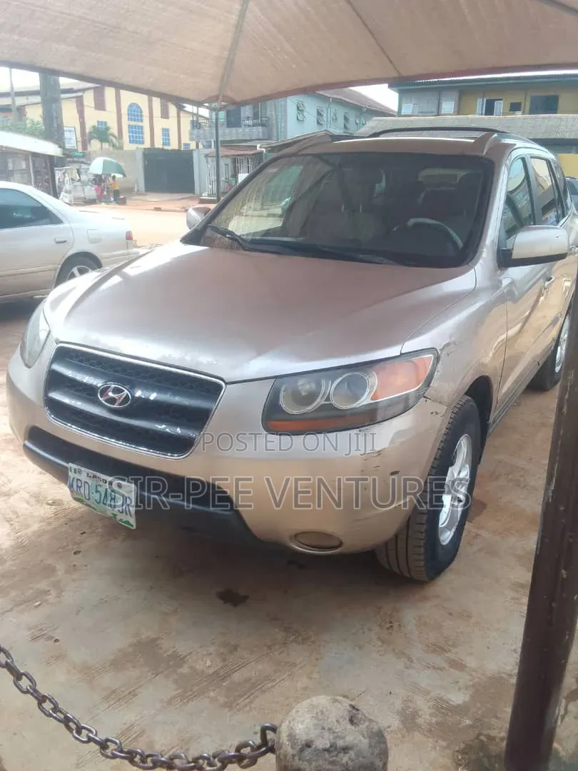 Hyundai Santa Fe 2.7 GLS 2007 Gold