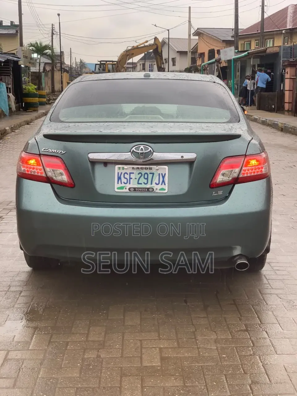 Toyota Camry LE 4dr Sedan (2.5L 4cyl 6AM) 2010 Green