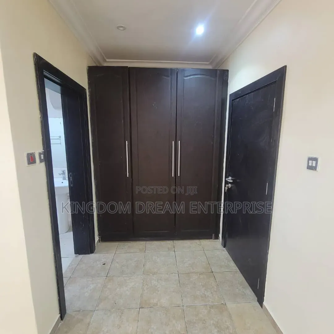 5bdrm Duplex in Osapa London Lekki for rent