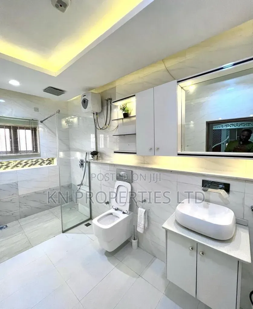 Furnished 4bdrm Duplex in Wuye Main for rent