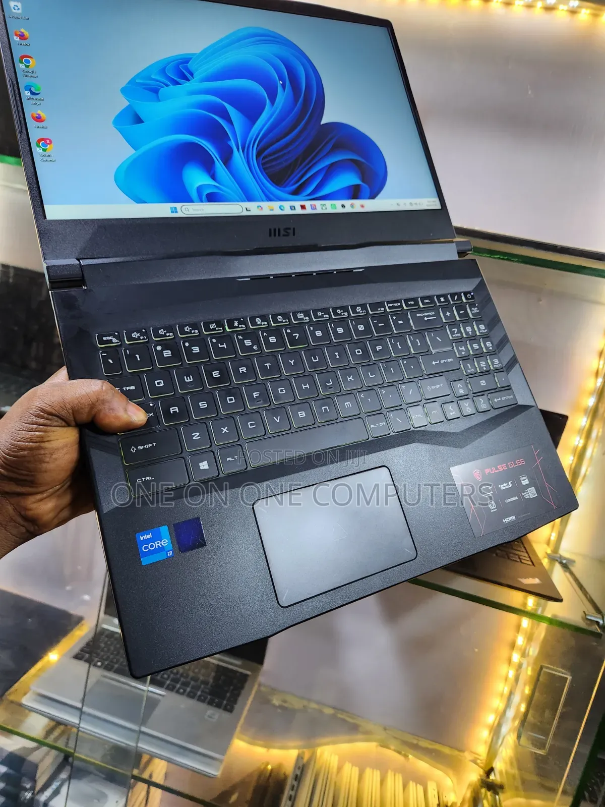 Laptop MSI Pulse GL66 16GB Intel Core i7 SSD 1T